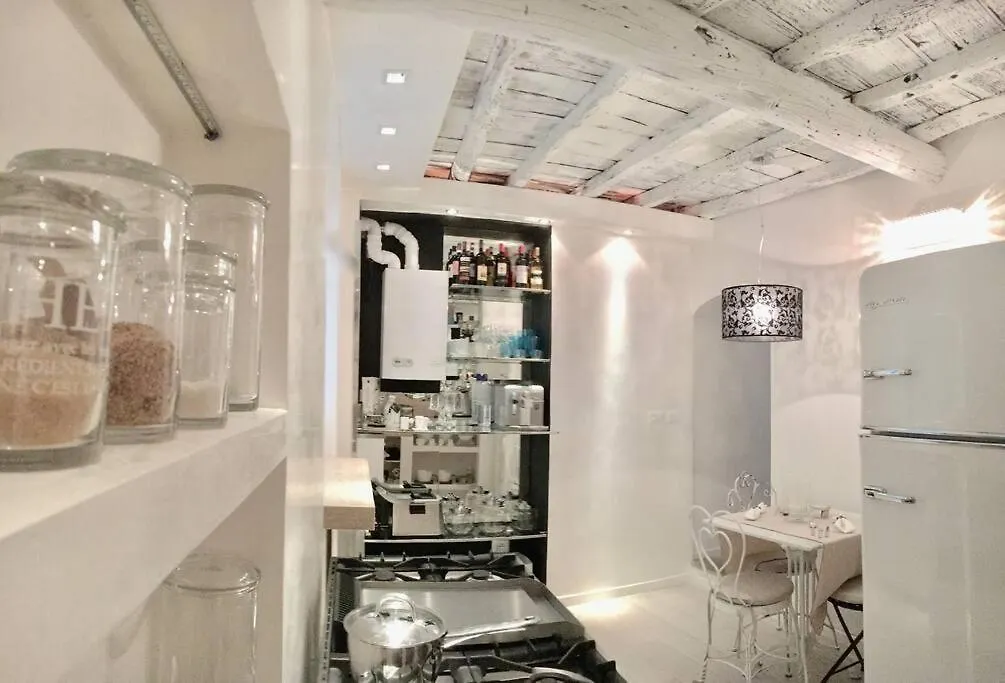 Oro Blanco Apartment Florence Italy